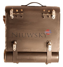 Skrzynka pocztowa na listy w kształcie teczki z jednym paskiem