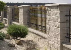 Bloczek łupany Gorc L GMD 38x38x16 kolor piaskowy/ Joniec